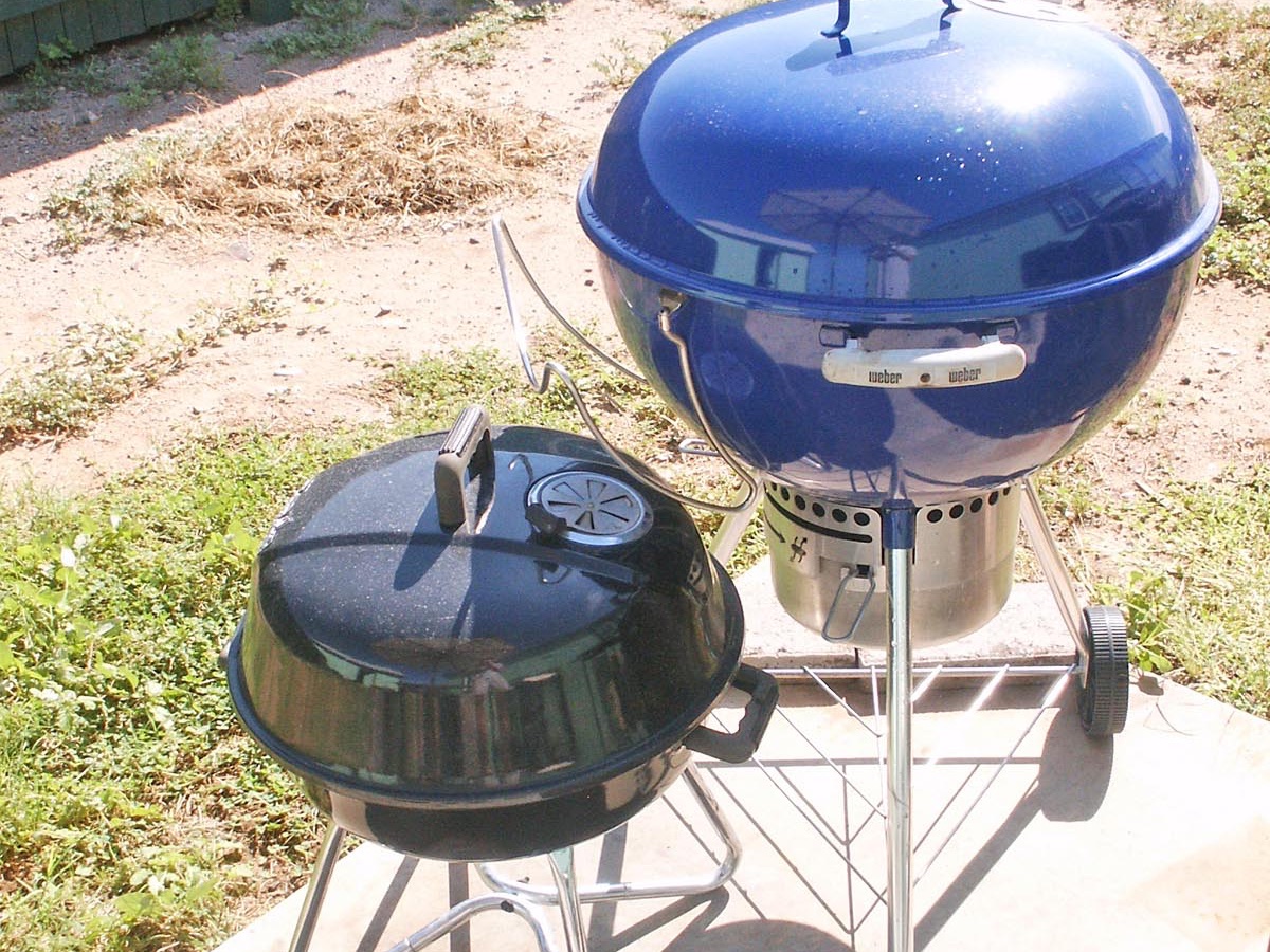 Tailgate Charcoal Grill
